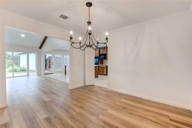 10322 Lynbrook Hollow Street, Houston, TX 77042