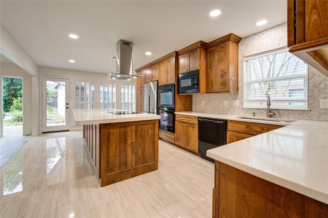 10322 Lynbrook Hollow Street, Houston, TX 77042