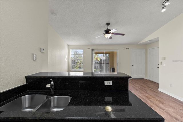 5040 PARK CENTRAL DRIVE 2034, Orlando, FL 32839