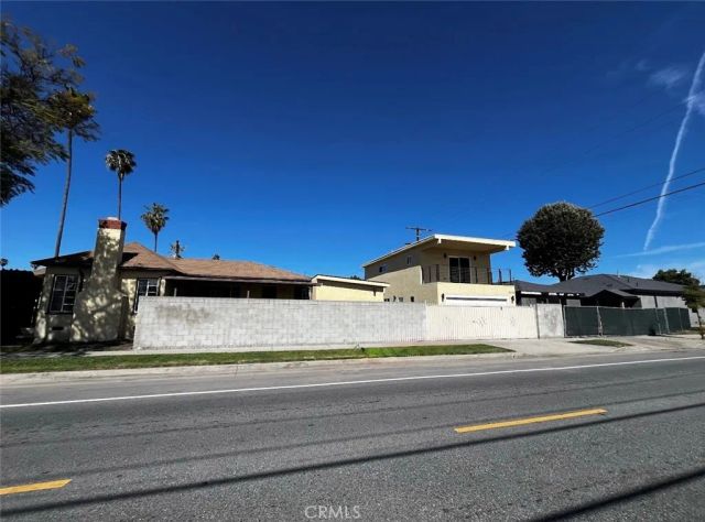 3892 Cherrywood Avenue, Los Angeles, CA 90008