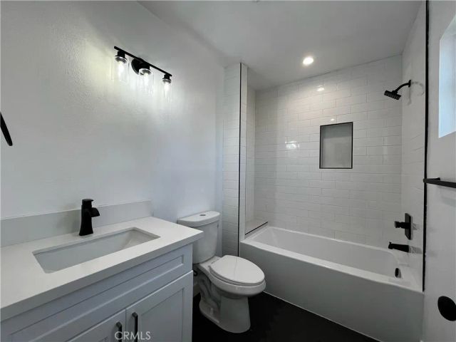 3892 Cherrywood Avenue, Los Angeles, CA 90008