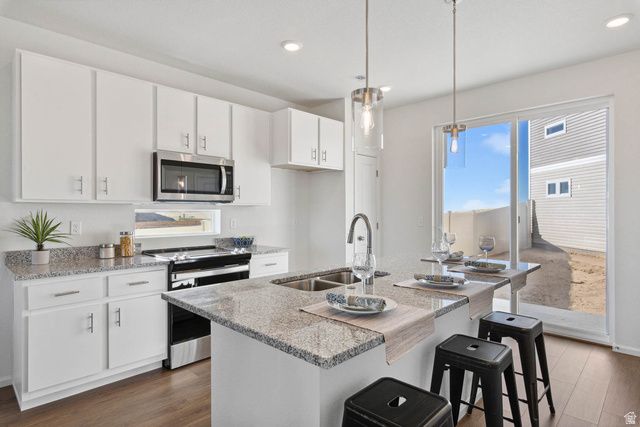 535 E HALLS CREEK RD, Saratoga Springs, UT 84045