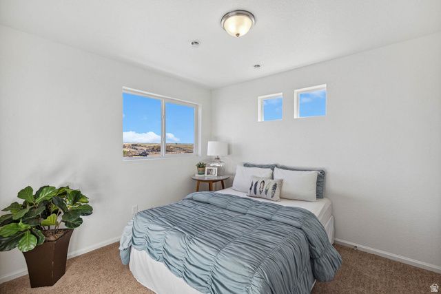 535 E HALLS CREEK RD, Saratoga Springs, UT 84045