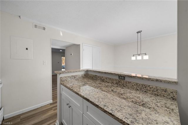 5739 Bramblegate Road E, Greensboro, NC 27409