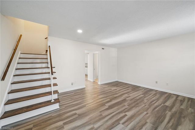 5739 Bramblegate Road E, Greensboro, NC 27409