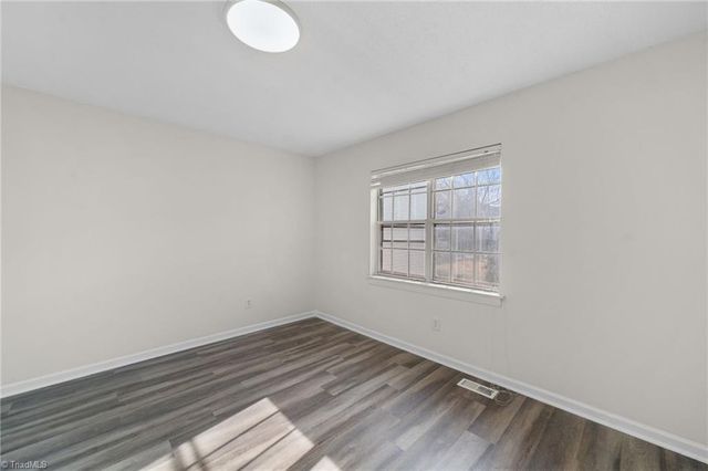 5739 Bramblegate Road E, Greensboro, NC 27409