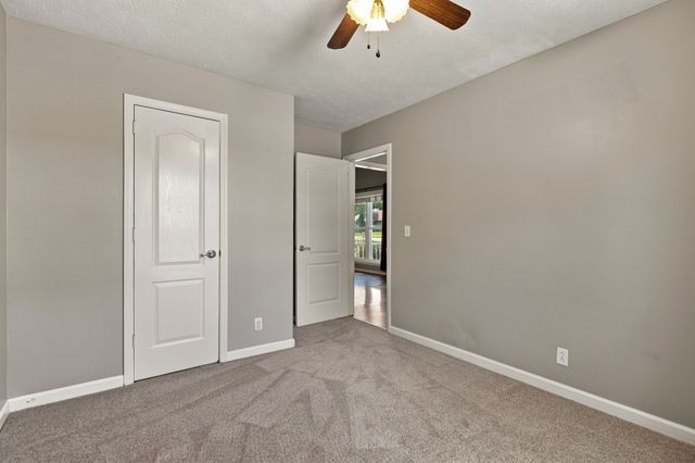 3419 Howard Rd, Murfreesboro, TN 37127