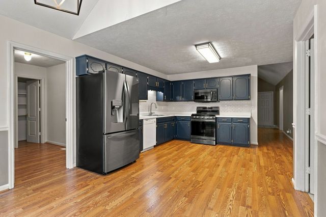 3419 Howard Rd, Murfreesboro, TN 37127