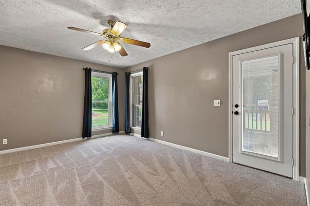 3419 Howard Rd, Murfreesboro, TN 37127