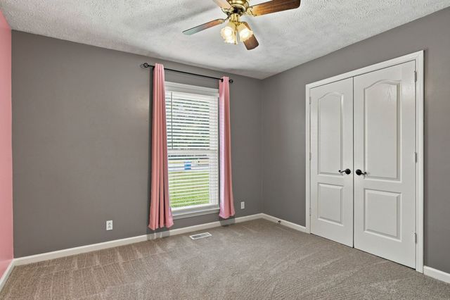 3419 Howard Rd, Murfreesboro, TN 37127