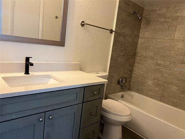 11568 WESTWOOD BOULEVARD 1021, Orlando, FL 32821