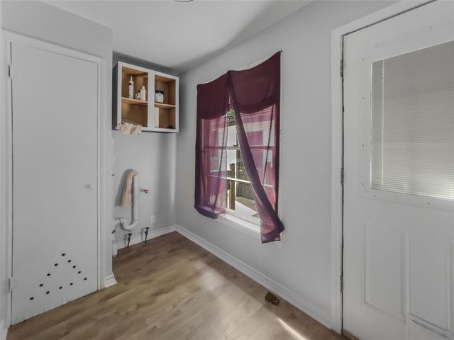 219 W Taylor Street, Sherman, TX 75092