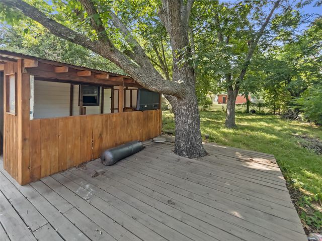 219 W Taylor Street, Sherman, TX 75092