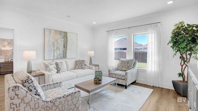 8888 Chabo Circle, Foley, AL 36535