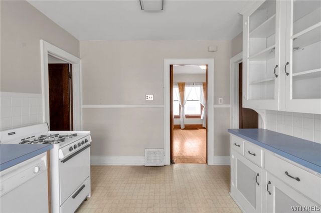 136 Lincoln Boulevard, Tonawanda, NY 14217
