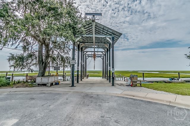 523 Goodman Drive, Midway, GA 31320