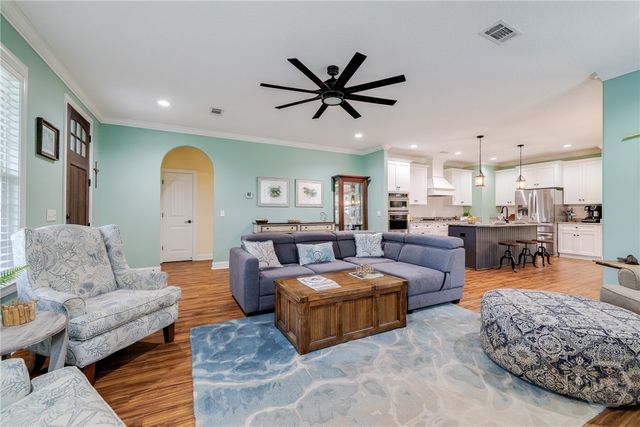 523 Goodman Drive, Midway, GA 31320