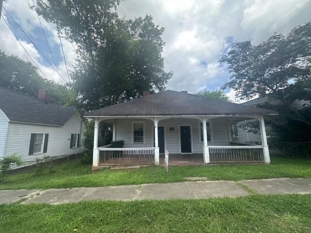 43 Hazel Street, Porterdale, GA 30014