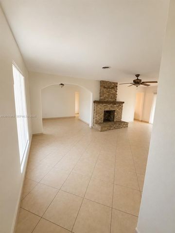 15805 SW 99th Court, Miami, FL 33157