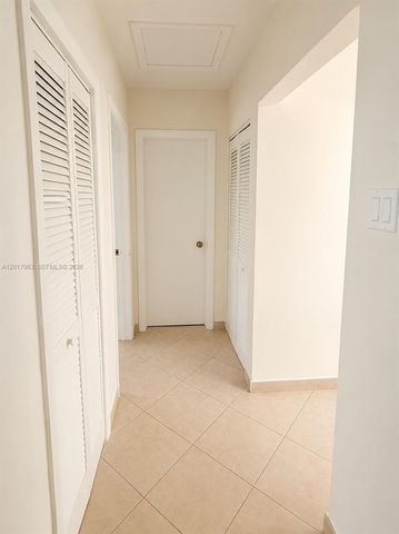 15805 SW 99th Court, Miami, FL 33157