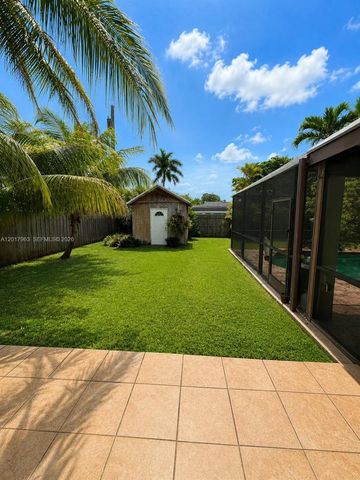 15805 SW 99th Court, Miami, FL 33157