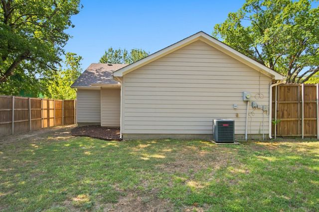1000 W White Avenue, Mckinney, TX 75069