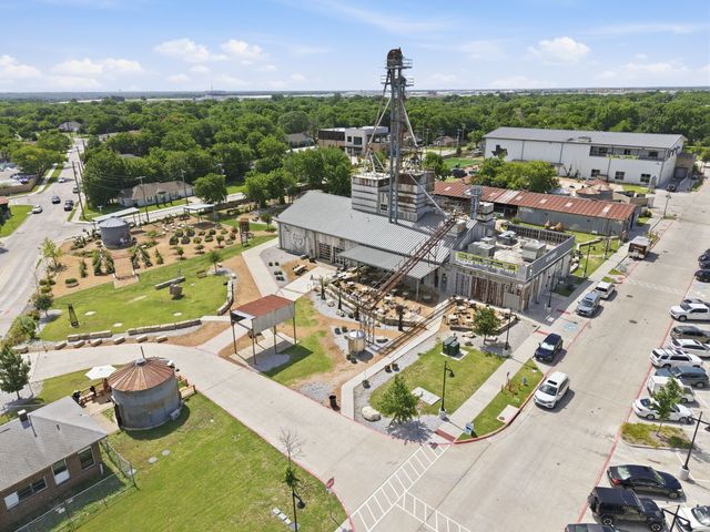 1000 W White Avenue, Mckinney, TX 75069