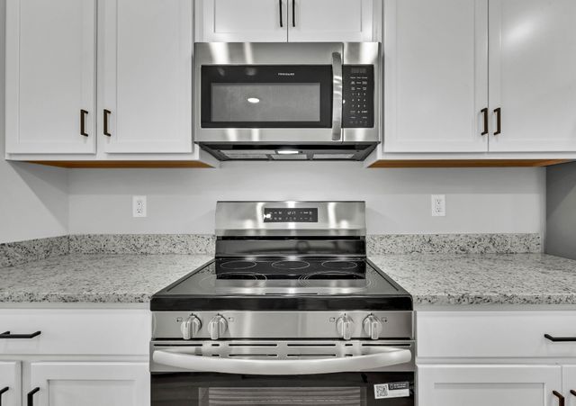 710 Crossland Ave, Clarksville, TN 37040