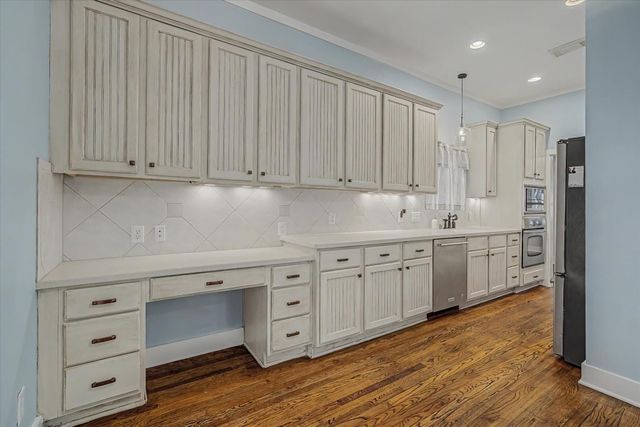98 Borondo Reach, La Marque, TX 77568
