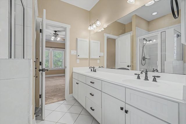 98 Borondo Reach, La Marque, TX 77568