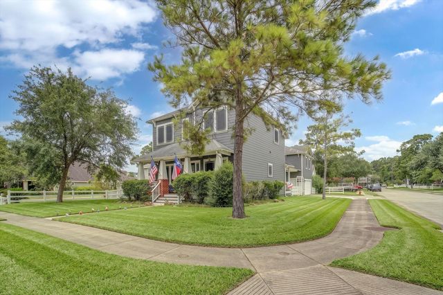 98 Borondo Reach, La Marque, TX 77568