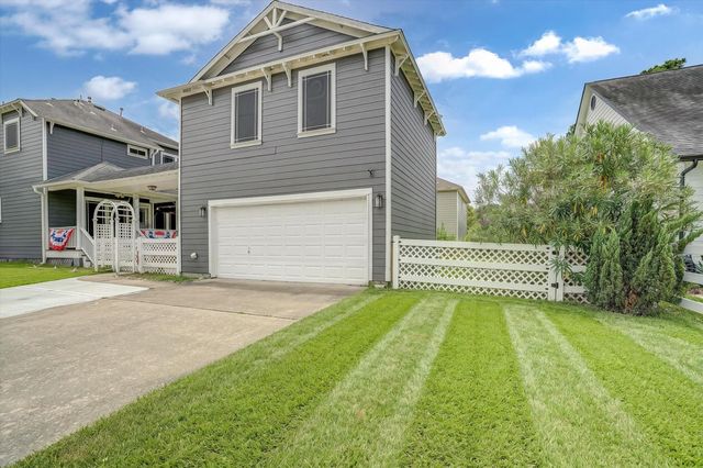 98 Borondo Reach, La Marque, TX 77568