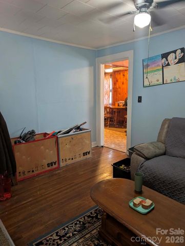 712 N Weldon Street, Gastonia, NC 28052