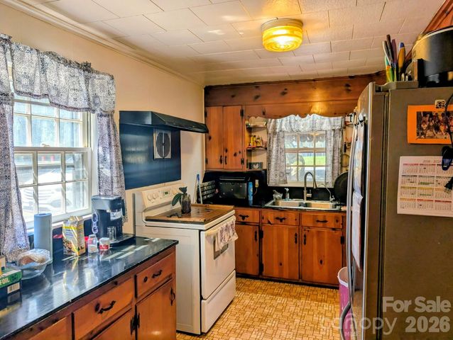 712 N Weldon Street, Gastonia, NC 28052