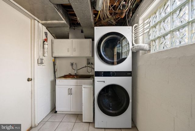 6208 BEACHWAY DR, Falls Church, VA 22041