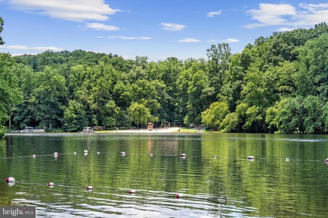 6208 BEACHWAY DR, Falls Church, VA 22041