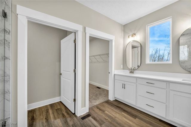 2875 Grayson Drive, Medina, OH 44256