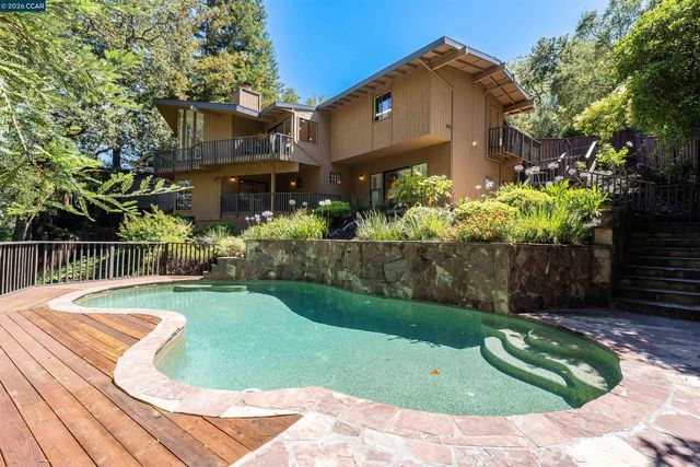 1066 Via Baja, Lafayette, CA 94549
