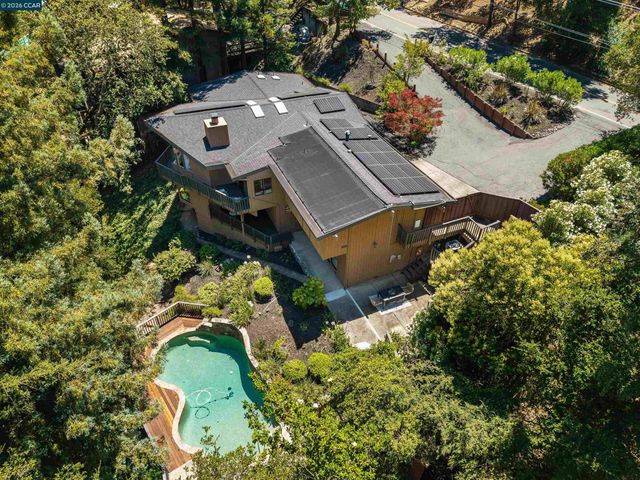 1066 Via Baja, Lafayette, CA 94549