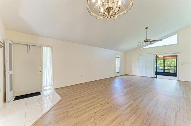 5400 34TH STREET W D11, Bradenton, FL 34210