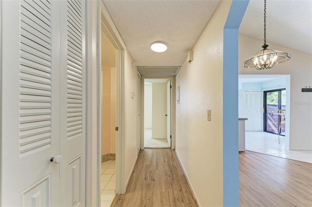 5400 34TH STREET W D11, Bradenton, FL 34210