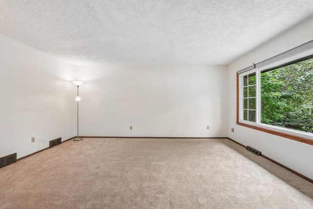 5360 S 43rd STREET, Greenfield, WI 53220