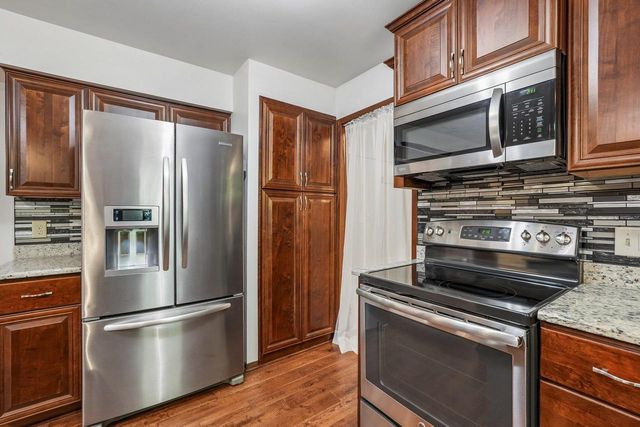 5360 S 43rd STREET, Greenfield, WI 53220
