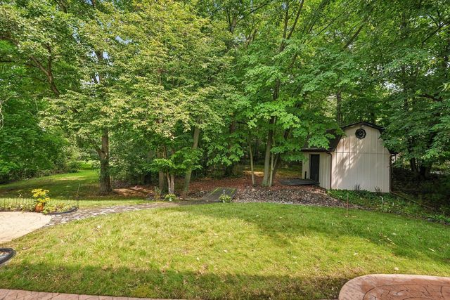 5360 S 43rd STREET, Greenfield, WI 53220