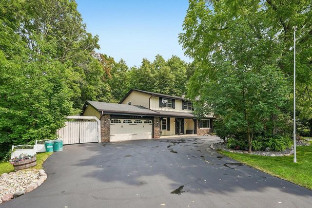 5360 S 43rd STREET, Greenfield, WI 53220