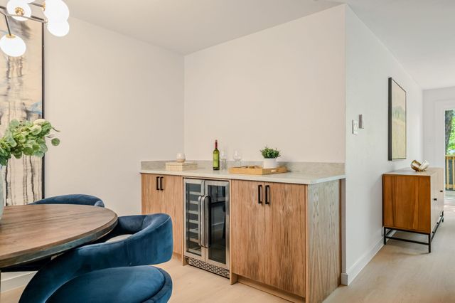 5210 Gladstone DR, Austin, TX 78723