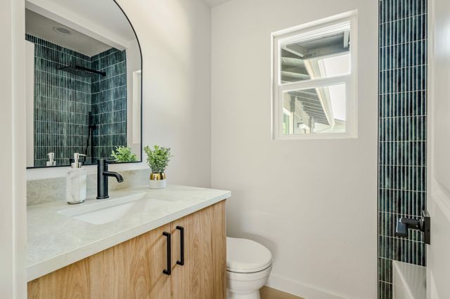 5210 Gladstone DR, Austin, TX 78723