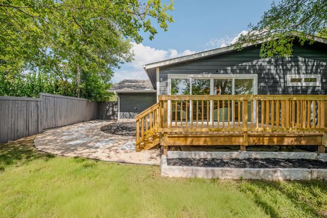 5210 Gladstone DR, Austin, TX 78723