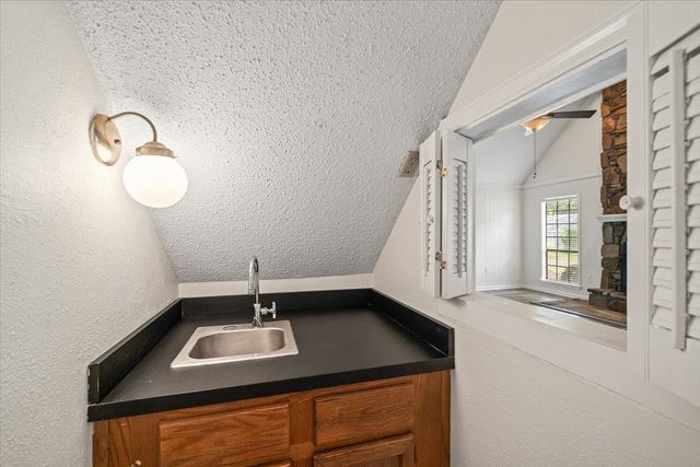 9161 GAINSBOROUGH DR, Lakeland, TN 38002