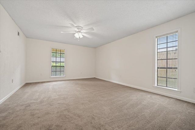 9161 GAINSBOROUGH DR, Lakeland, TN 38002